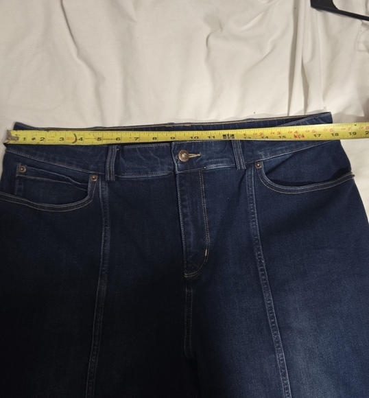 Duluth Trading Women's Jean-Netics High Rise Slim Leg Jeans Sz 16 - Picture 9 of 13